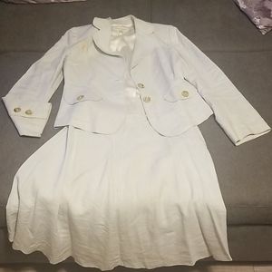 Banana Republic Linen Suit